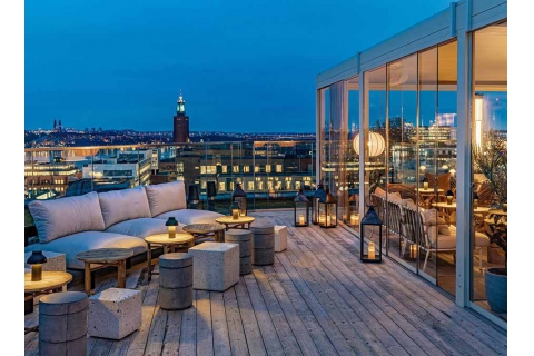 開餐廳如何選擇餐廳家具更好？選擇餐廳家具需要注意的五個(gè)點(diǎn)