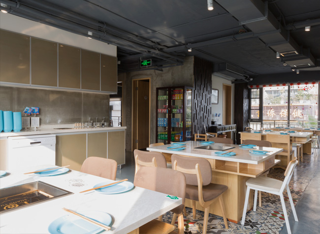 上魚(yú)河鮮火鍋餐廳桌椅卡座